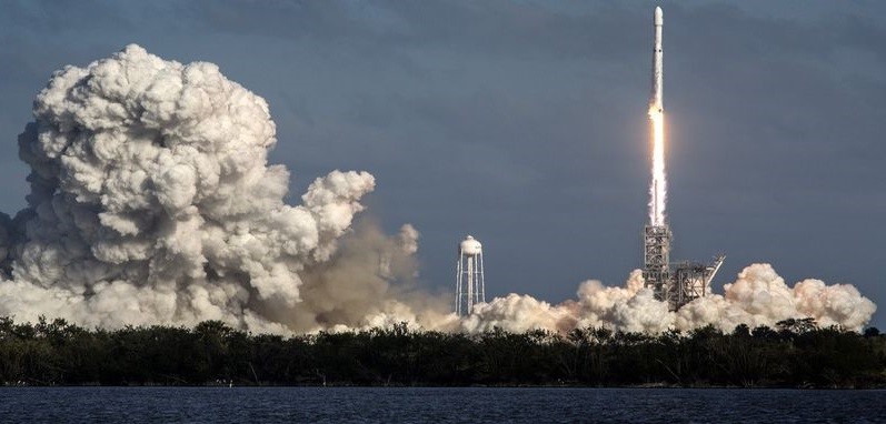 Falcon Heavy. Фото 1